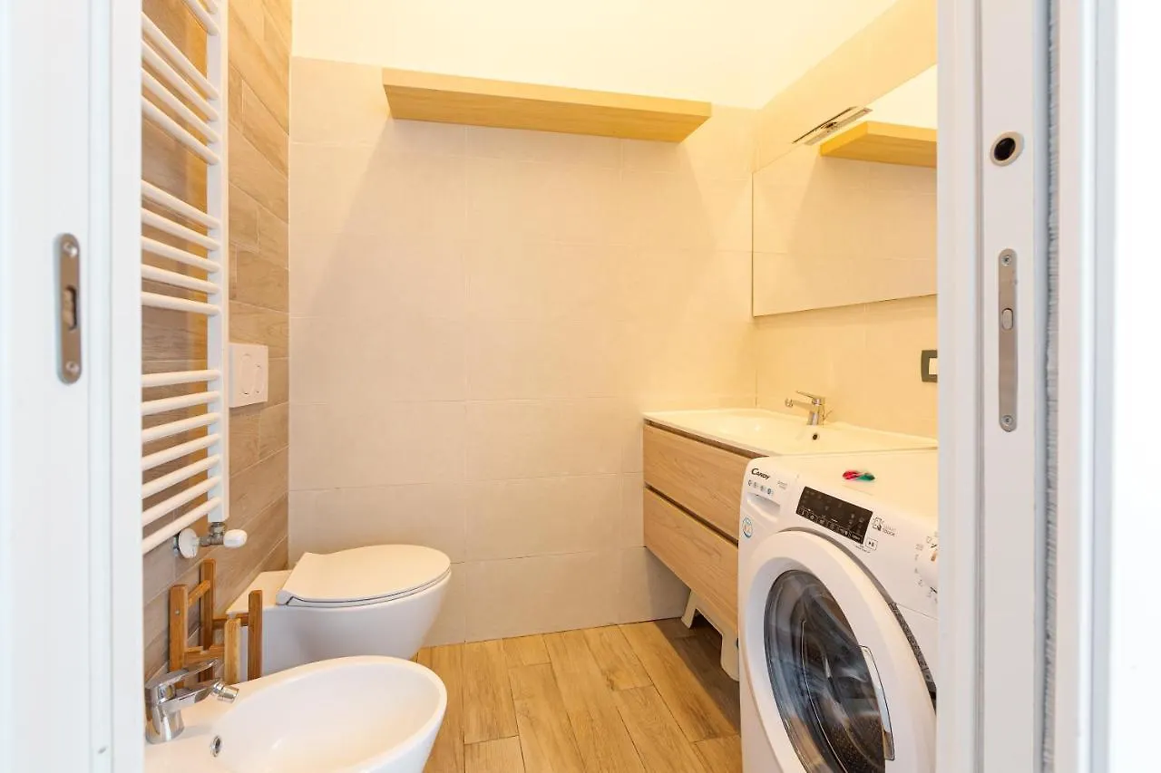 Apartment Cosy Apt Nearby Piazza Insubria! Book Now! Milan